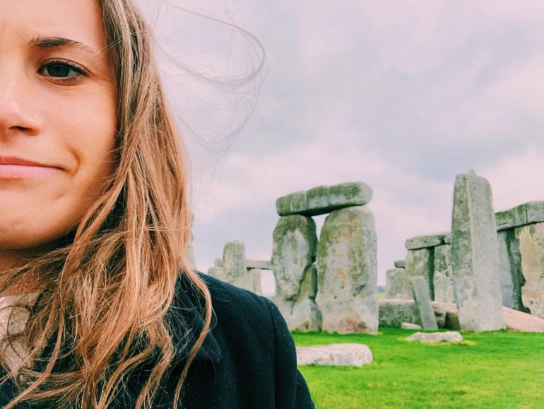 selfie+stonehenge